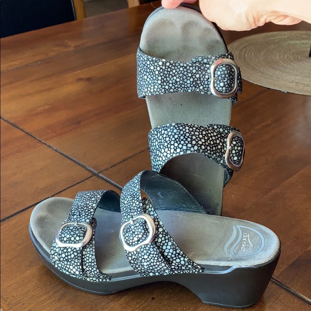 Used Dansko sandals